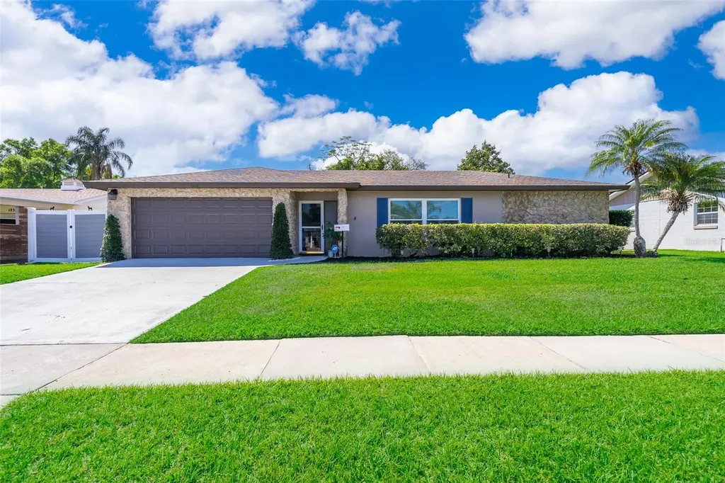 1220 Bonnie Lou Drive Orlando FL 32809