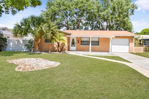 1917 76th Avenue N St Petersburg FL 33702