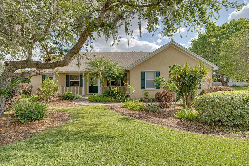 2430 Wildwood Court Winter Haven FL 33884