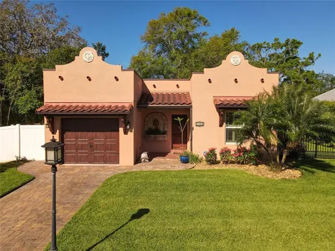 2306 S Palmetto Avenue Sanford FL 32771