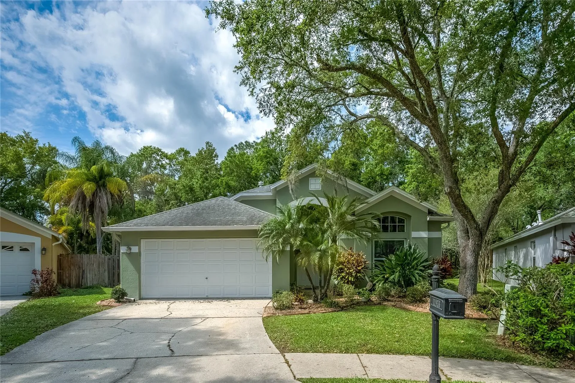 11933 Derbyshire Drive Tampa FL 33626