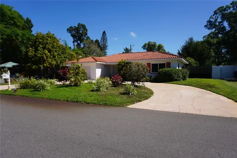 2208 Premier Drive S Gulfport FL 33707