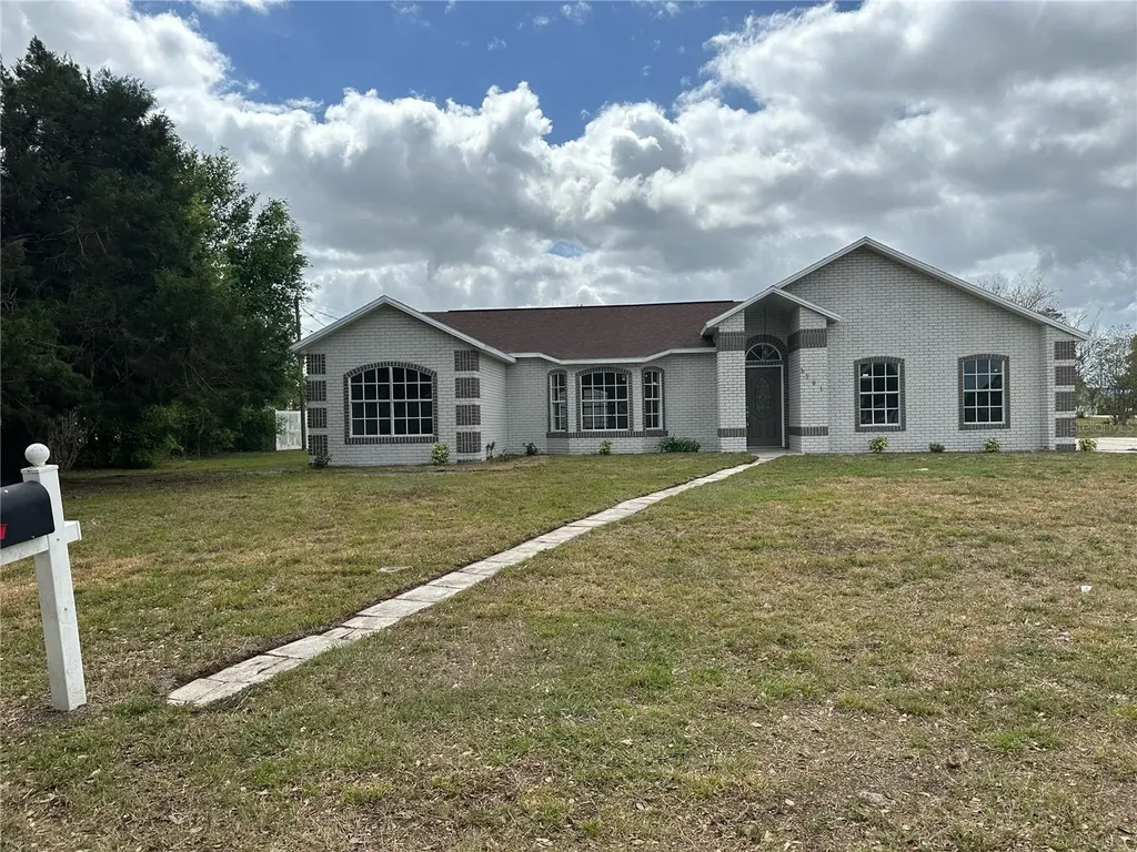 3301 Sanborn Lane Deltona FL 32738