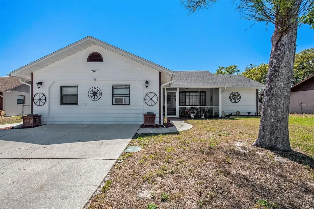 7422 Bramblewood Drive Port Richey FL 34668