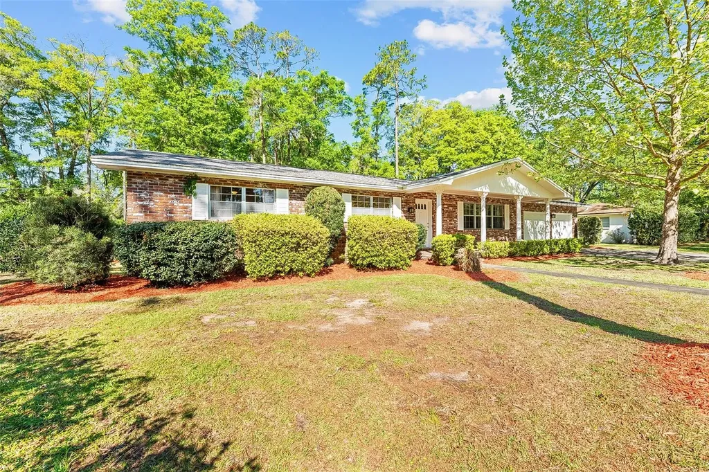1930 NW 46th Street Gainesville FL 32605