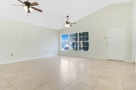 829 Belvoir Drive Davenport FL 33837