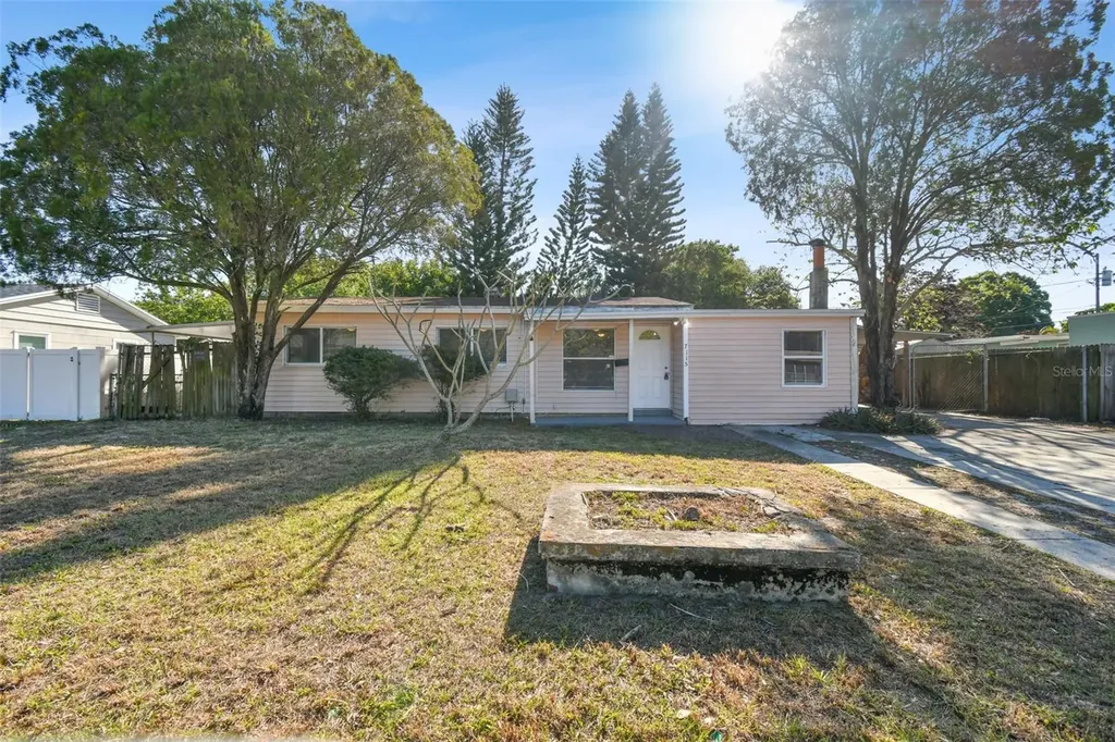 7115 Orpine Drive N St Petersburg FL 33702