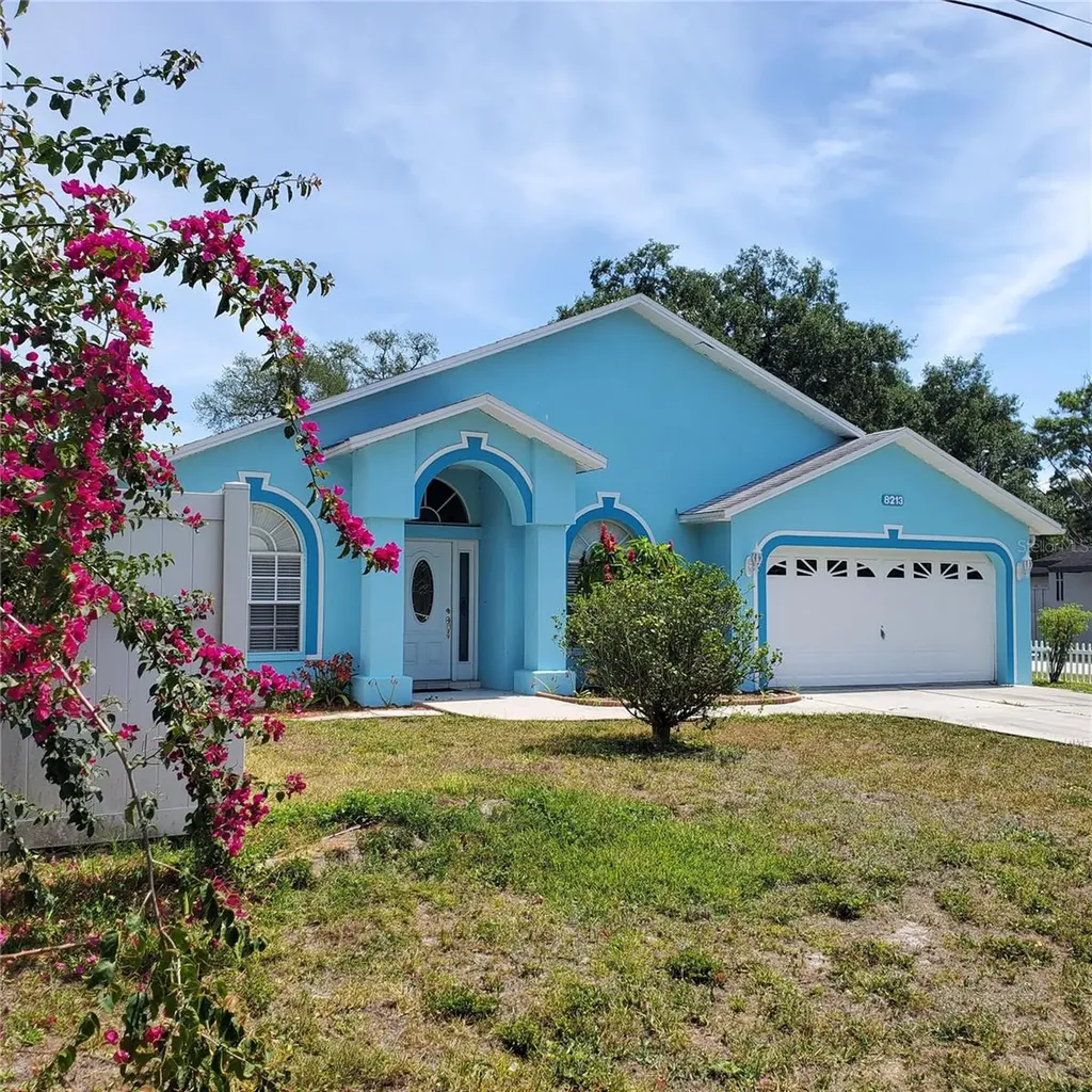 8213 N Hubert Avenue Tampa FL 33614