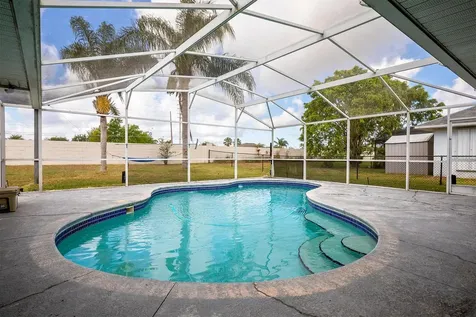 2384 Sweetwater Boulevard Saint Cloud FL 34772
