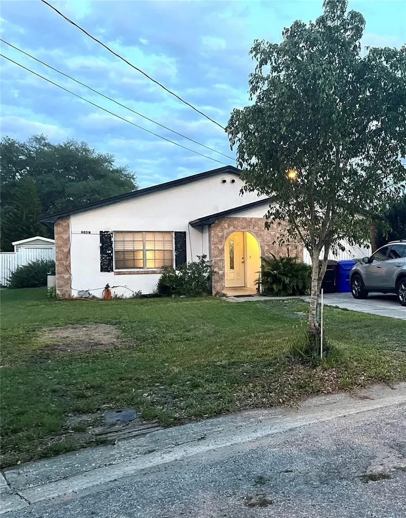 603 N Forrest Avenue Kissimmee FL 34741