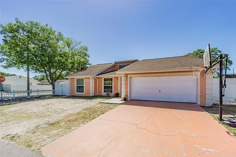 10208 Wexford Court Tampa FL 33615