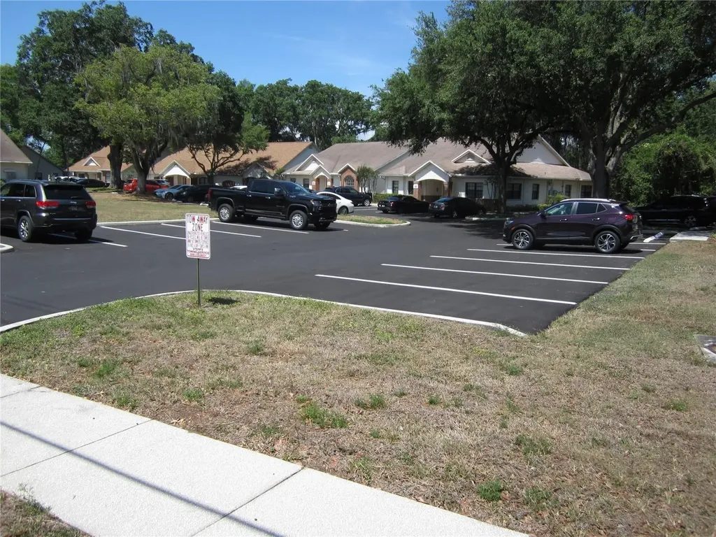 209 Crystal Grove Boulevard Lutz FL 33548