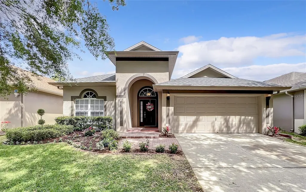 8458 Baywood Vista Drive Orlando FL 32810