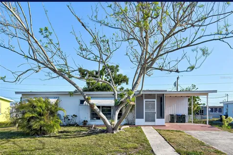7910 Jeffery Avenue North Port FL 34287