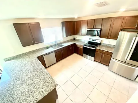 1096 Papaya Circle Davenport FL 33897