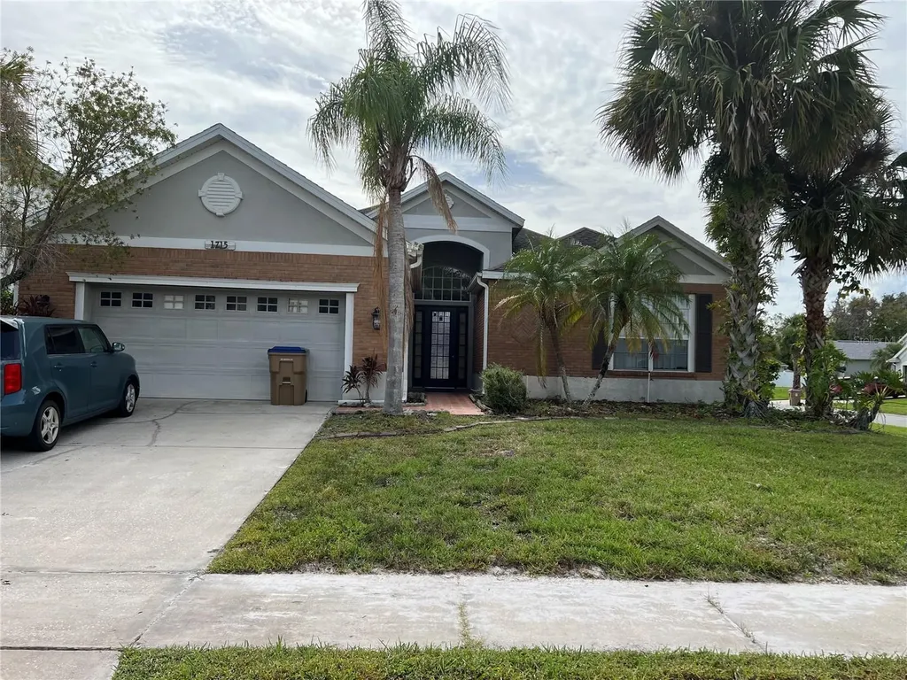 1715 The Oaks Boulevard Kissimmee FL 34746