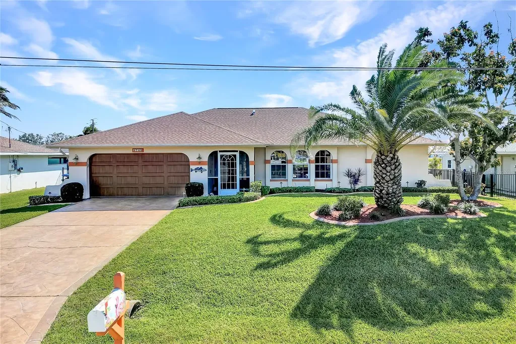 3749 SW 2nd Avenue Cape Coral FL 33914
