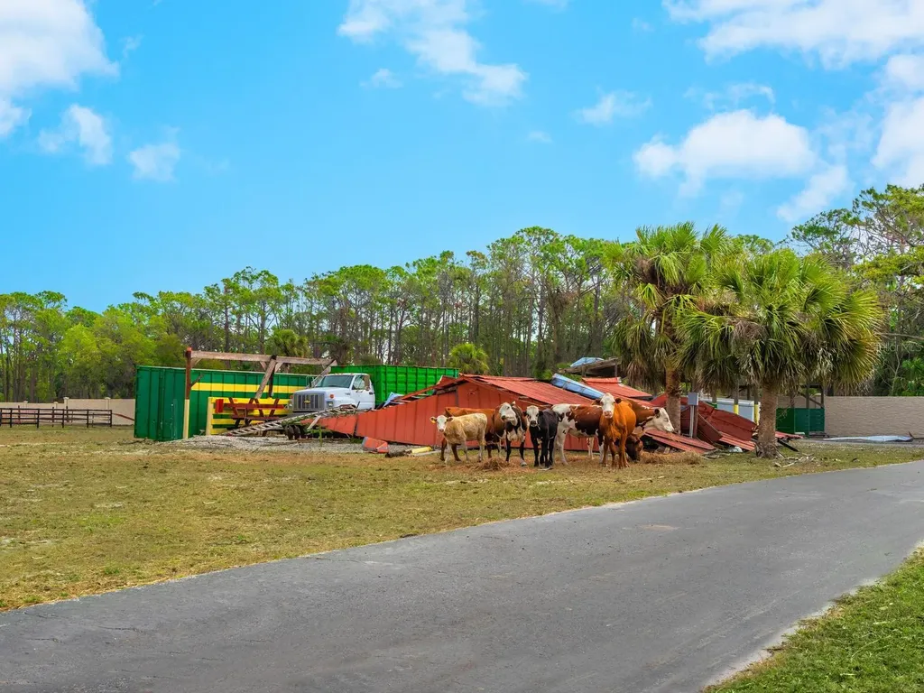 396014400 Venice FL 34292