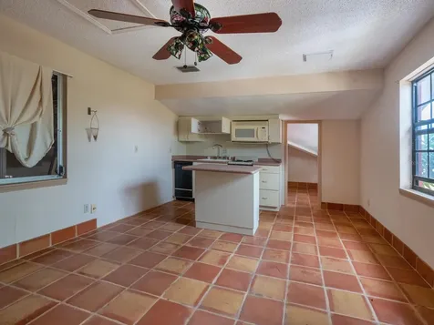 396014400 Venice FL 34292
