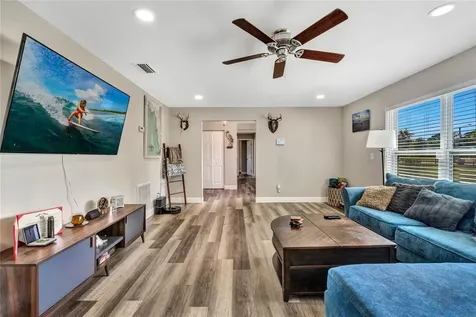 4224 Arlington Avenue Mims FL 32754