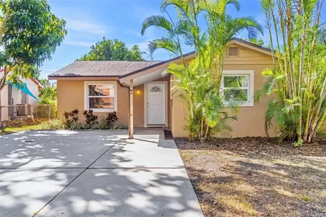 628 Newbern Avenue N St Petersburg FL 33703