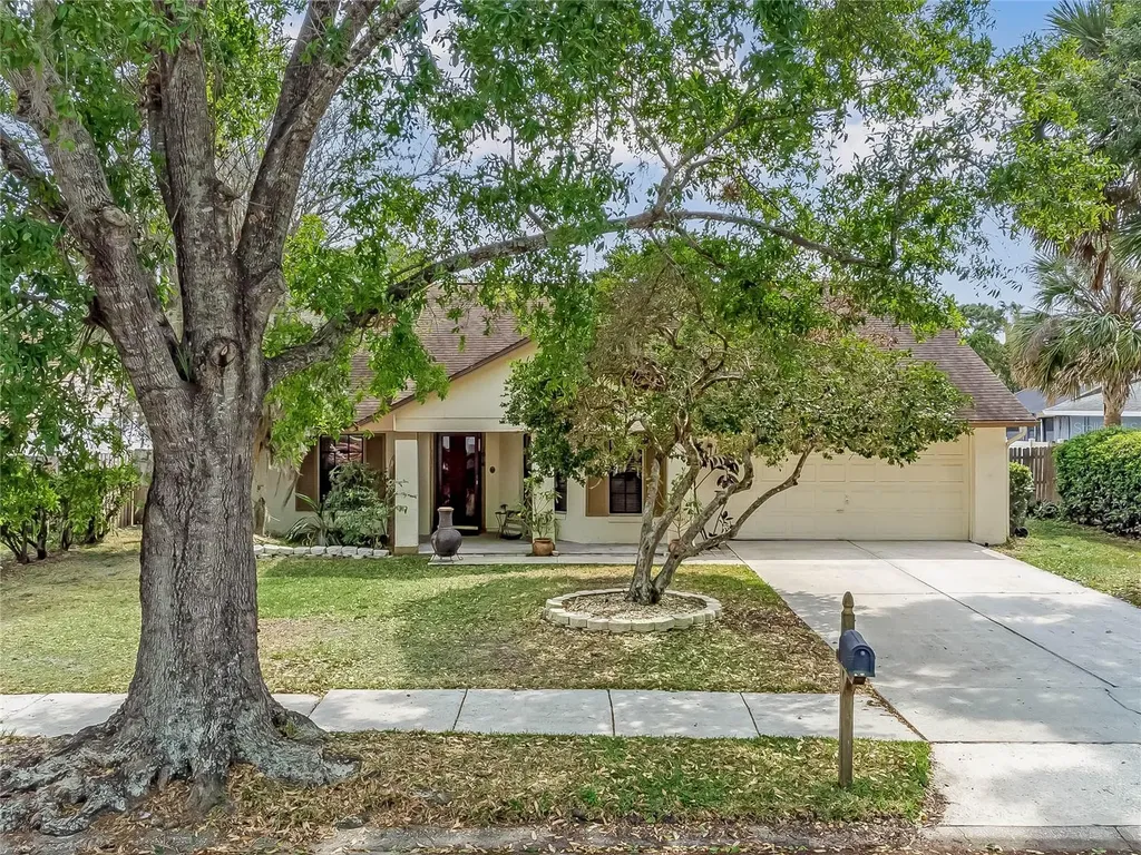 1016 Albamonte Court Oviedo FL 32765