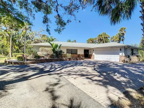 4900 Hidden Oaks Trail Sarasota FL 34232