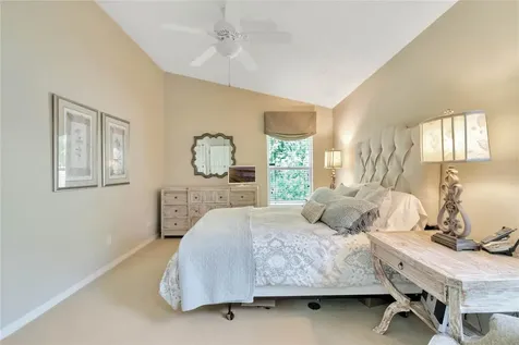 126 Kinney Court Apopka FL 32703