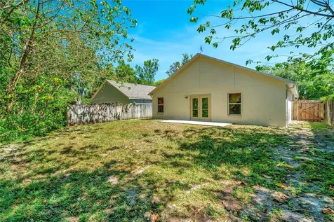 126 Kinney Court Apopka FL 32703