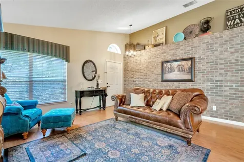 126 Kinney Court Apopka FL 32703