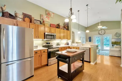 126 Kinney Court Apopka FL 32703