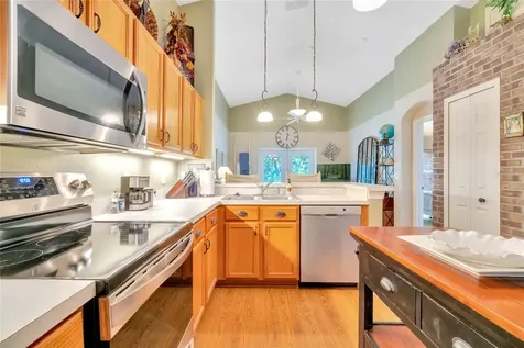 126 Kinney Court Apopka FL 32703