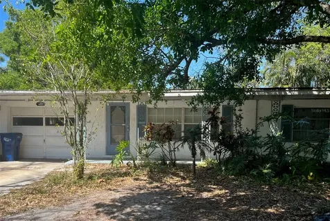 3307 52nd Avenue Drive W Bradenton FL 34207