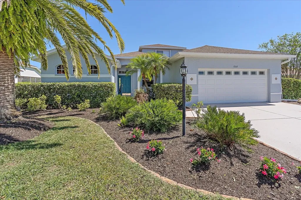 7337 Loblolly Bay Trail Lakewood Ranch FL 34202