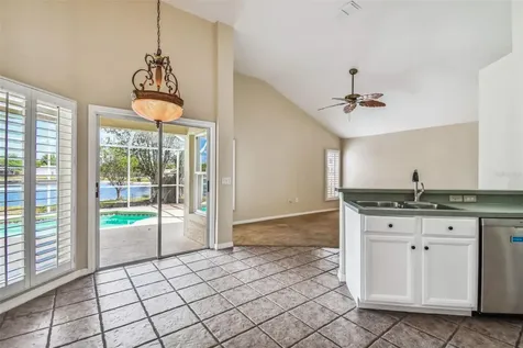 16413 Lake Heather Drive Tampa FL 33618