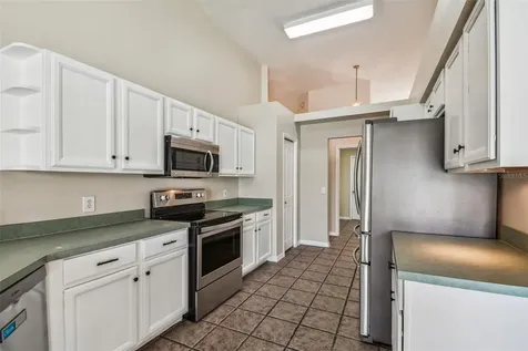 16413 Lake Heather Drive Tampa FL 33618