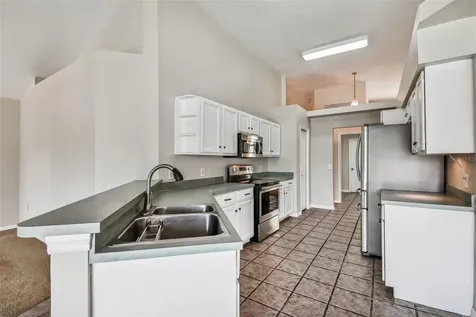 16413 Lake Heather Drive Tampa FL 33618