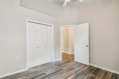 16413 Lake Heather Drive Tampa FL 33618
