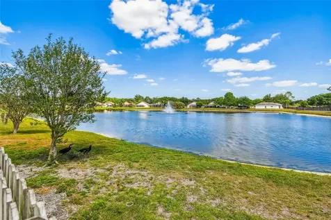 16413 Lake Heather Drive Tampa FL 33618
