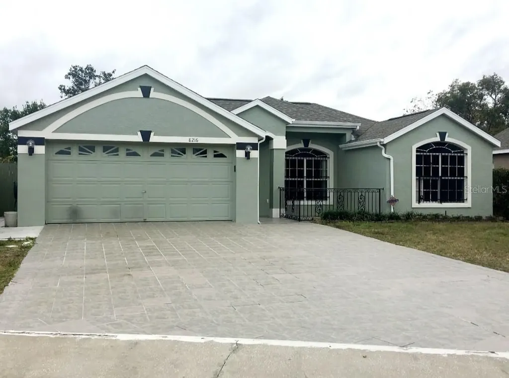 8216 Sun Vista Way Orlando FL 32822
