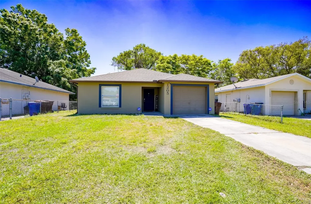 1205 NE 6th Street Mulberry FL 33860