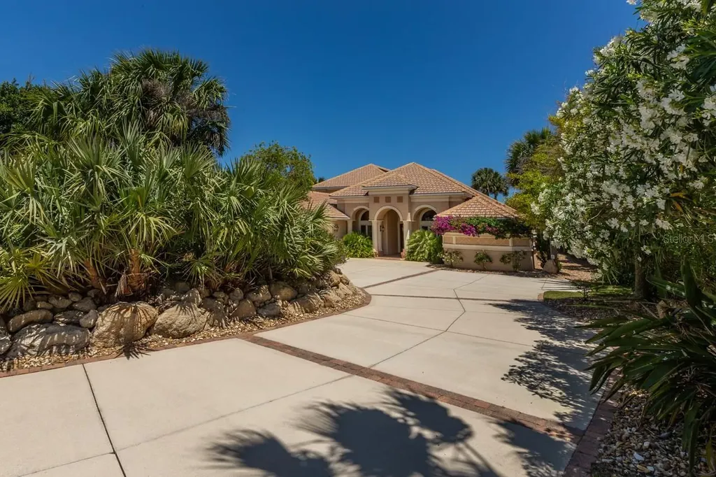 113 Island Estates Parkway Palm Coast FL 32137