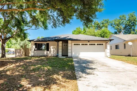 3527 Saltlake Court Orlando FL 32810