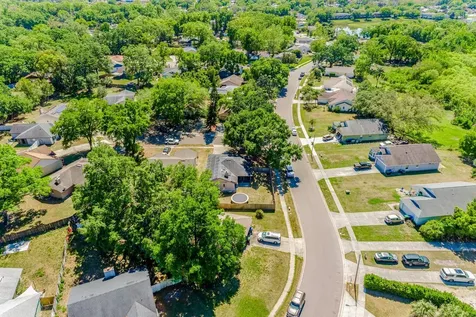 3527 Saltlake Court Orlando FL 32810