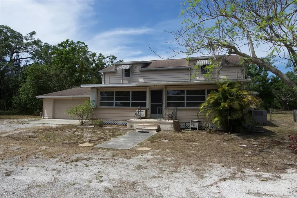 505 Simmons Avenue Sarasota FL 34232