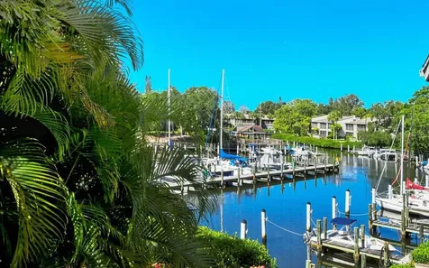 1633 Boathouse Circle Sarasota FL 34231