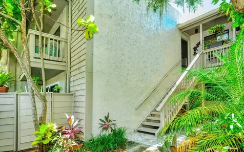 1633 Boathouse Circle Sarasota FL 34231