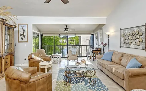 1633 Boathouse Circle Sarasota FL 34231