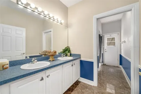 10308 Cypress Isle Court Orlando FL 32836