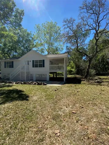 35236 Reynolds Street Dade City FL 33523